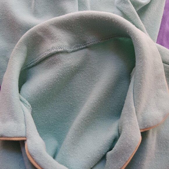 Vintage Women's Small Top 70's Disco Buttery Blue Fitted Cap Sleeve Keyhole - Picture 5 of 5